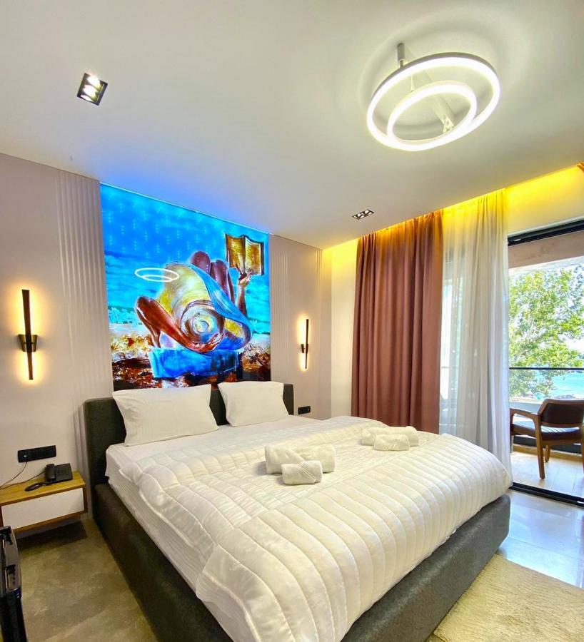 Marinus Hotel ウルツィニ エクステリア 写真